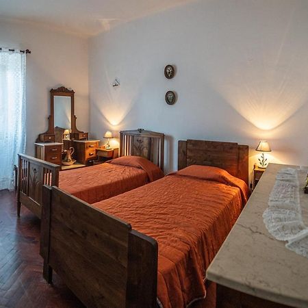Casa Com Quinta Tradicional Βίλα Pico da Pedra Εξωτερικό φωτογραφία