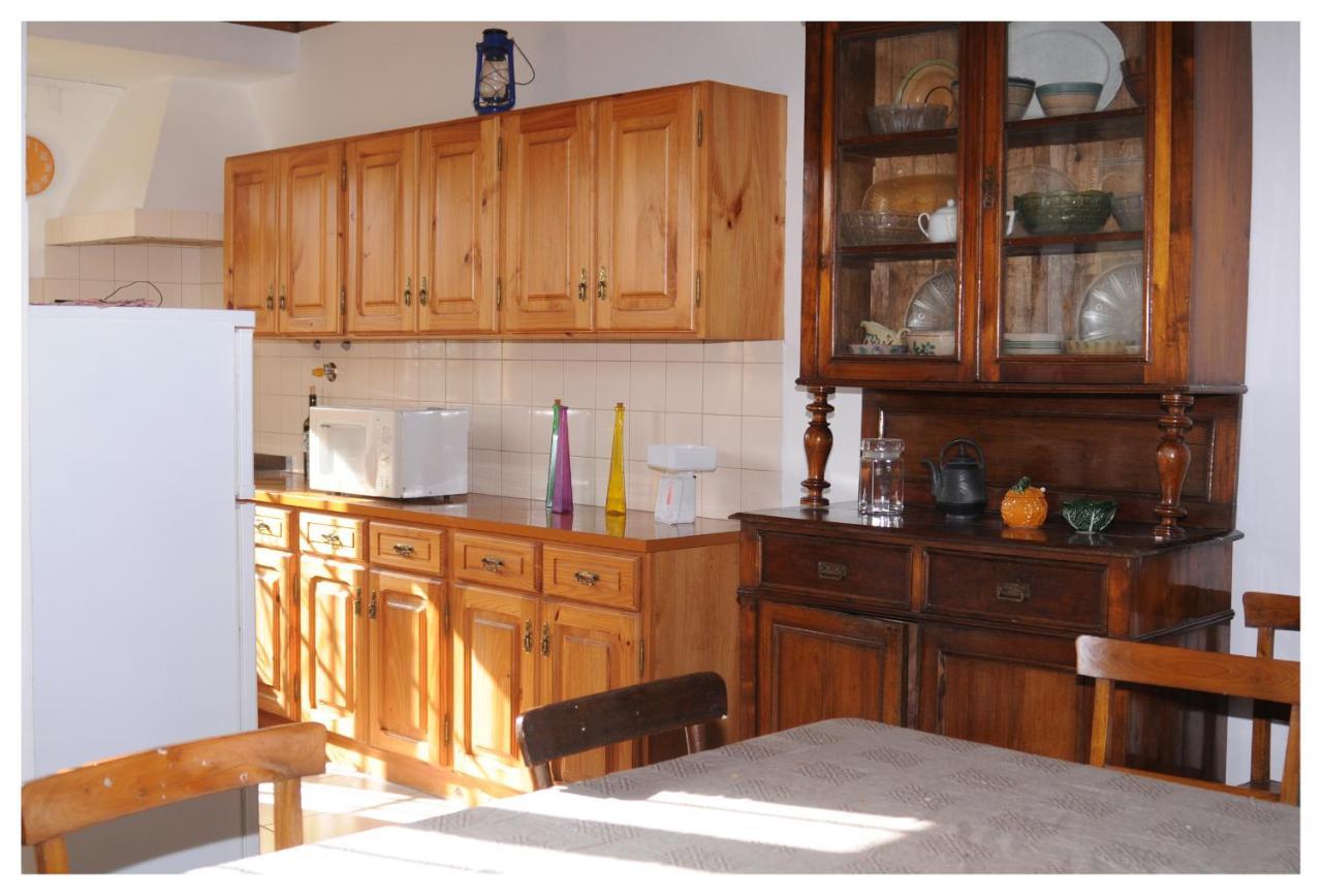 Casa Com Quinta Tradicional Βίλα Pico da Pedra Εξωτερικό φωτογραφία